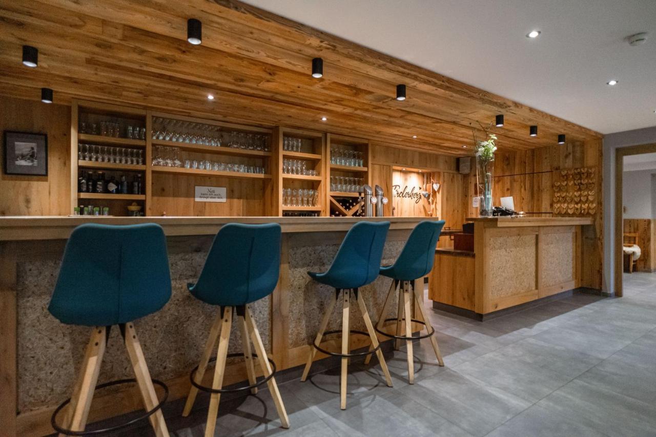 Hotel Landhaus Tirolerherz Sankt Ulrich am Pillersee ภายนอก รูปภาพ