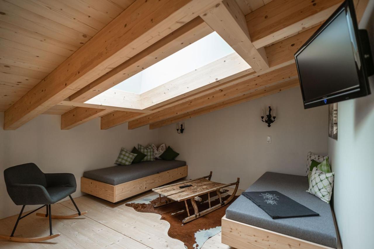 Hotel Landhaus Tirolerherz Sankt Ulrich am Pillersee ภายนอก รูปภาพ