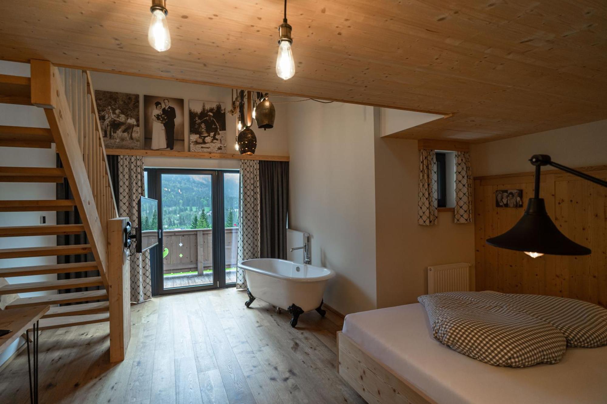 Hotel Landhaus Tirolerherz Sankt Ulrich am Pillersee ห้อง รูปภาพ