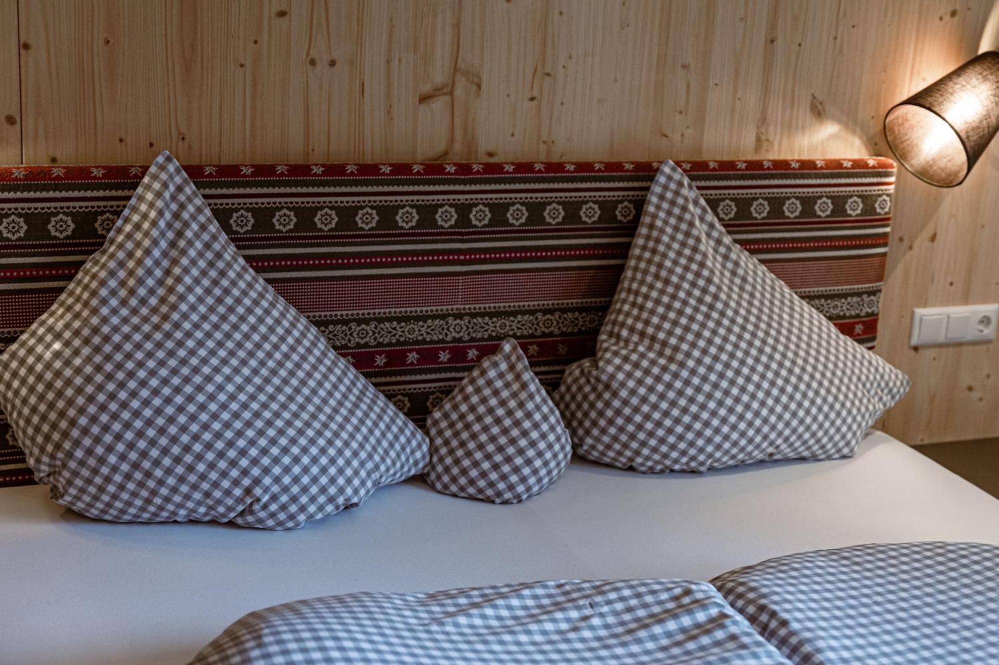 Hotel Landhaus Tirolerherz Sankt Ulrich am Pillersee ห้อง รูปภาพ